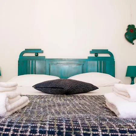 Like By Madrabica Lissabon