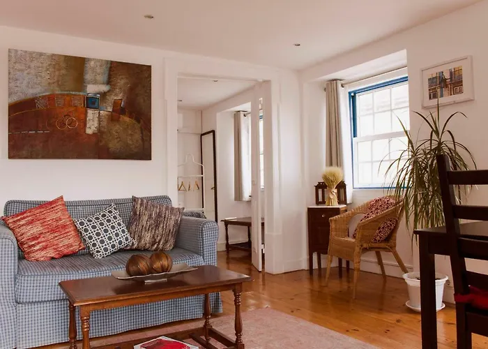 Like By Madrabica شقة