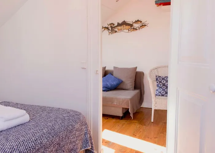 Like By Madrabica Lisboa