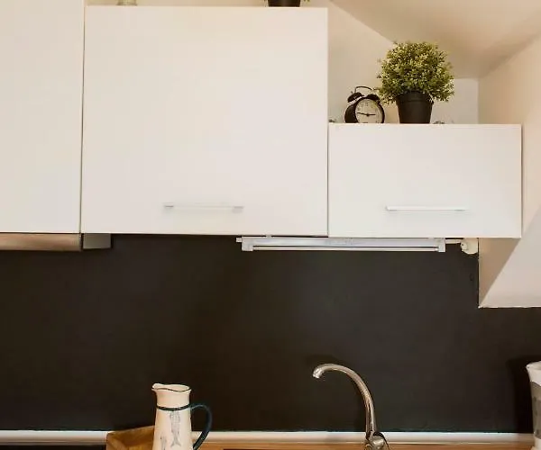 Like By Madrabica Lisboa