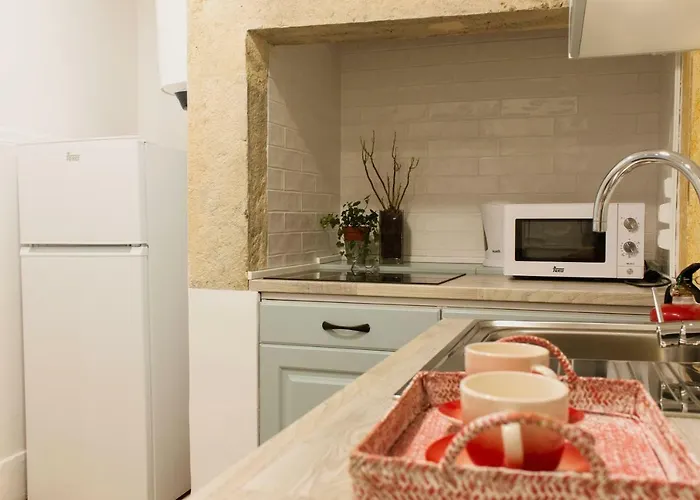 شقة Like By Madrabica