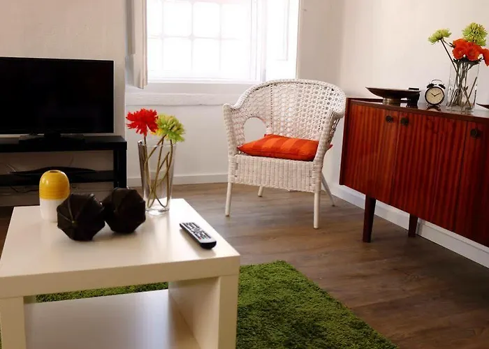 Like By Madrabica شقة *